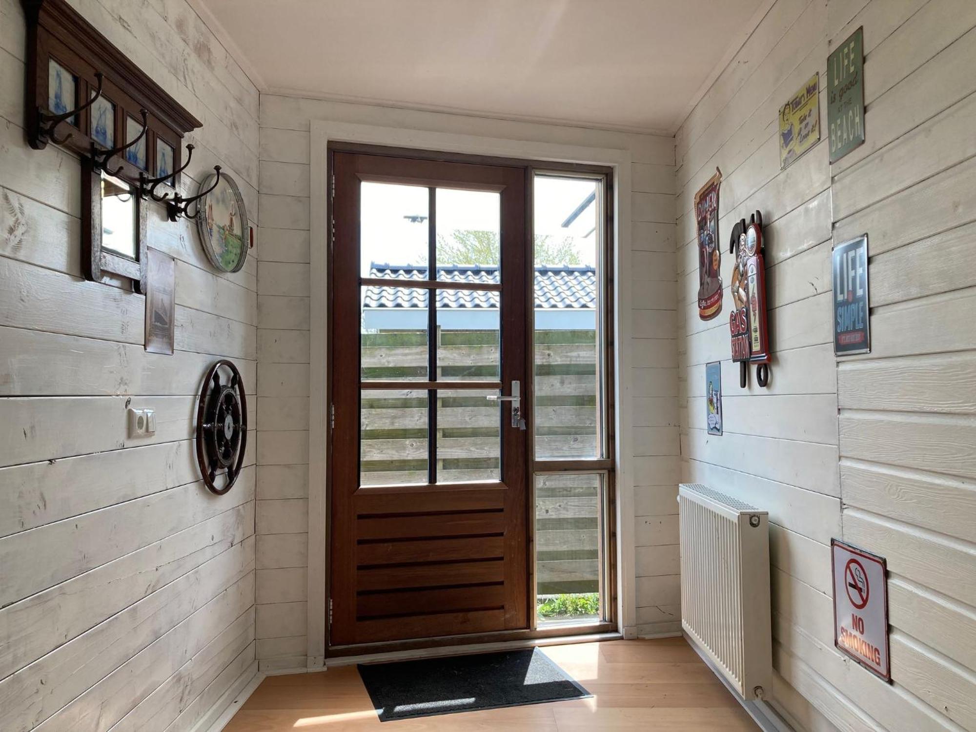 Lakeview 6 Pers Holiday Home Aurora With Fenced Garden, Whirlpool And Sauna Anjum 외부 사진